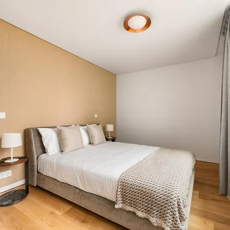Apartment Mirabilis - Lx Living