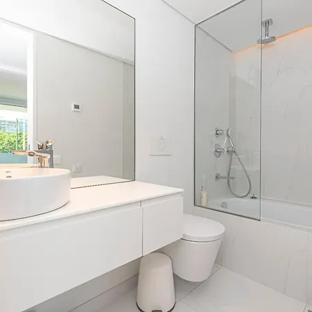 Mirabilis - Lx Living Apartment *