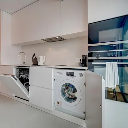 Mirabilis - Lx Living Apartment