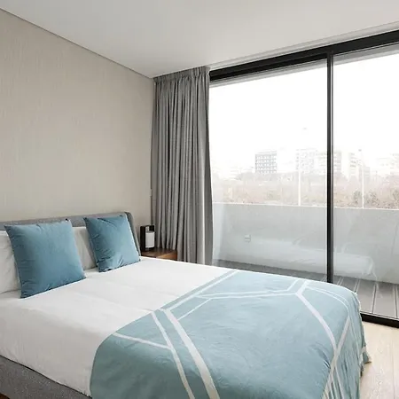 Mirabilis - Lx Living Apartment *