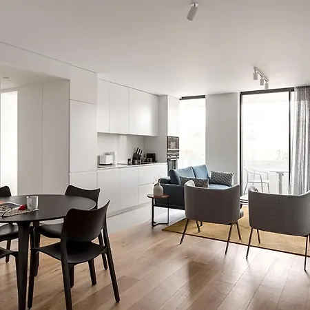 Mirabilis - Lx Living Apartment *