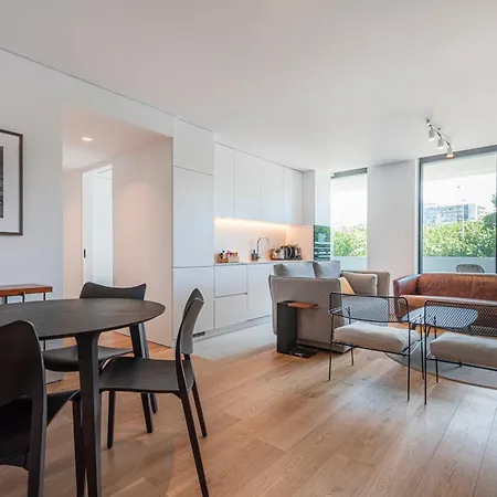Lx Living By Mirabilis Appartement