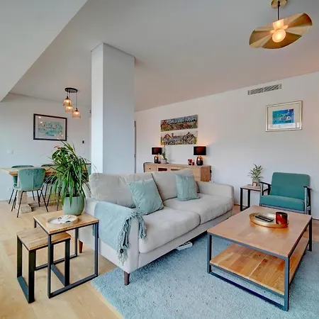 Lx Living By Mirabilis