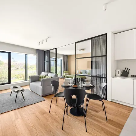 Lx Living By Mirabilis *